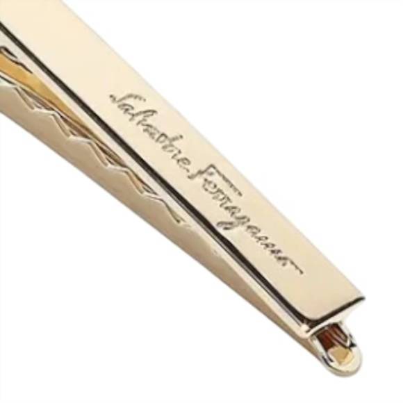 ferragamo tie clip